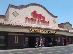 Fry's — Grocery Store · 744 W Camelback Rd, Phoenix