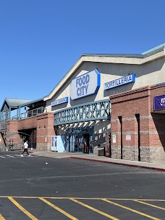 Food City — Grocery Store · 1940 W Indian School Rd, Phoenix