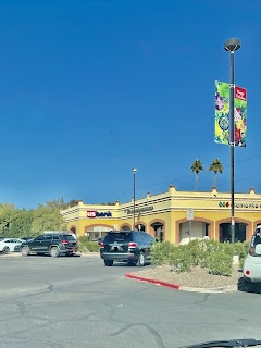Safeway — Grocery Store · 550 E Bell Rd, Phoenix