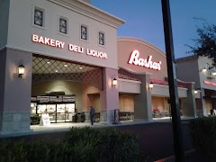 Bashas' — Grocery Store · 5115 N Dysart Rd, Litchfield Park