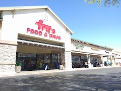 Fry's — Grocery Store · 542 E Hunt Hwy, San Tan Valley